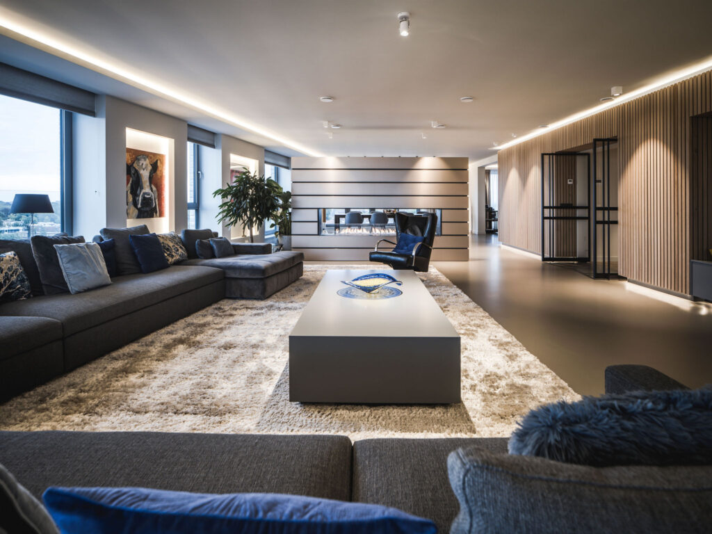 interieurarchitect interiorarchitect Wildenberg ontwerp exclusief interieur binnenhuisarchitect interiordesign exclusive interior luxuryinteriors luxuryhomes living carpet haard lampje