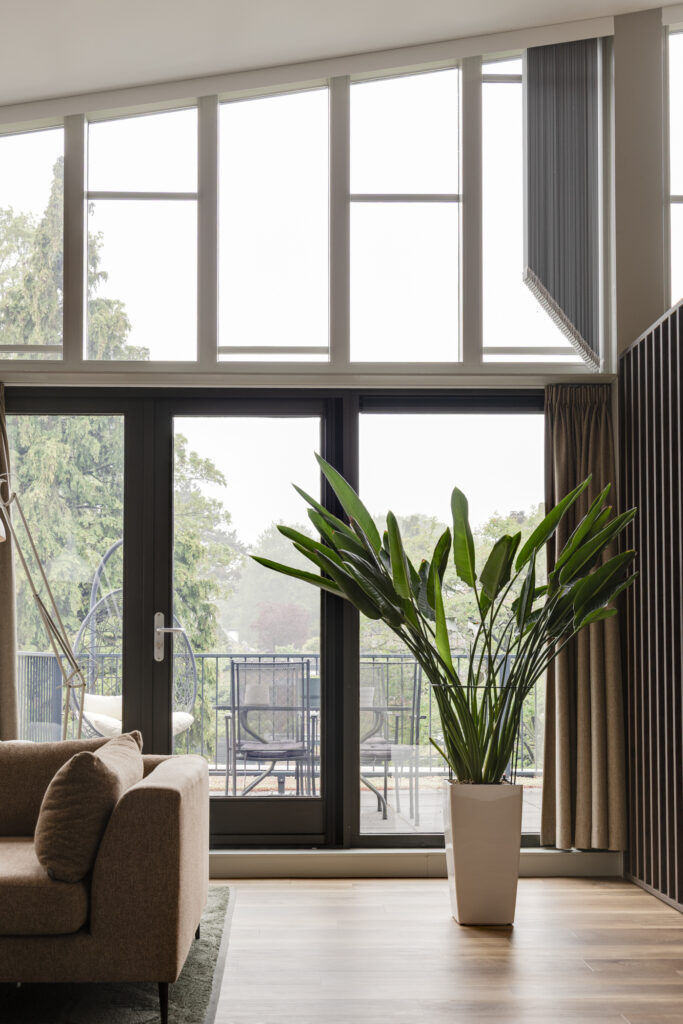 interieurarchitect Wildenberg Ontmoetingskerk Amersfoort Teus van Hogevest Van Hoeijen balkon