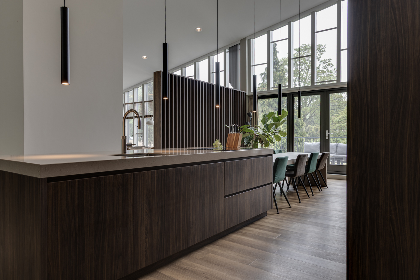 interieurarchitect Wildenberg Ontmoetingskerk Amersfoort Teus van Hogevest Van Hoeijen keuken eiland